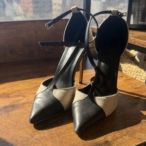 Elegant Black and Cream Women's Heels Pre Loved